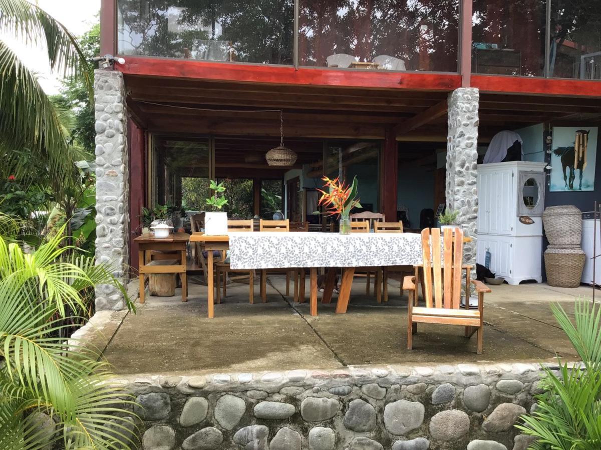 Jodokus Inn Montezuma Exterior photo
